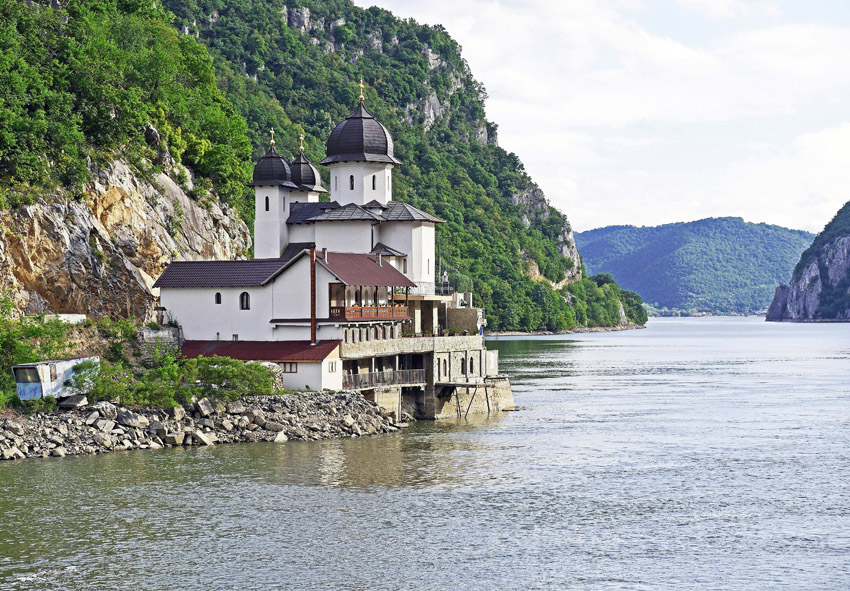 How Serbia is surging the travel Industry with new visa-free entry ...