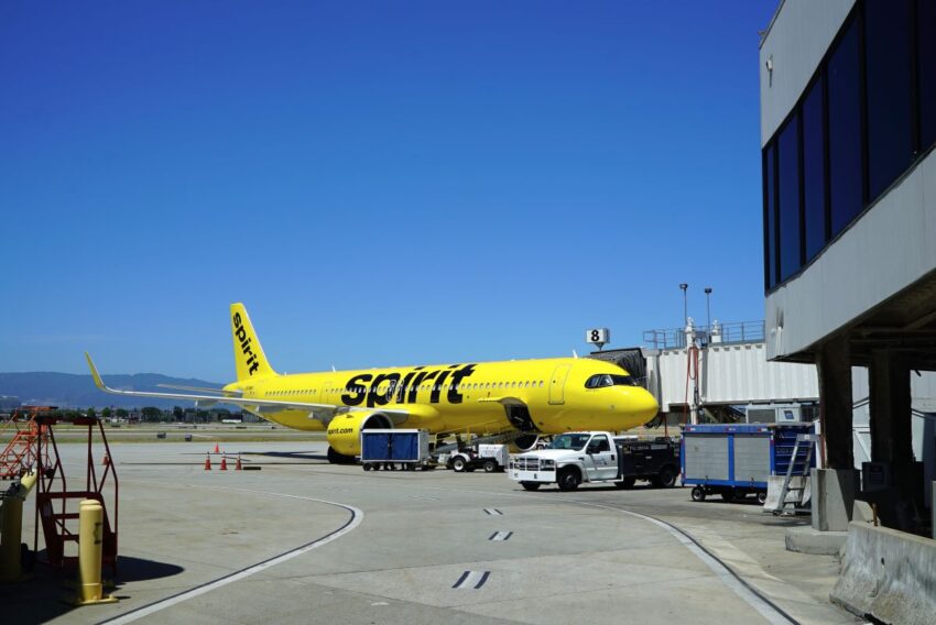 Spirit airlines