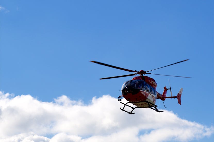 Helicopter Crash on DoubleTree by Hilton Hotel Roof in Cairns Kills Pilot During Unauthorized Flight Sparking Fire and Evacuation of Hundreds