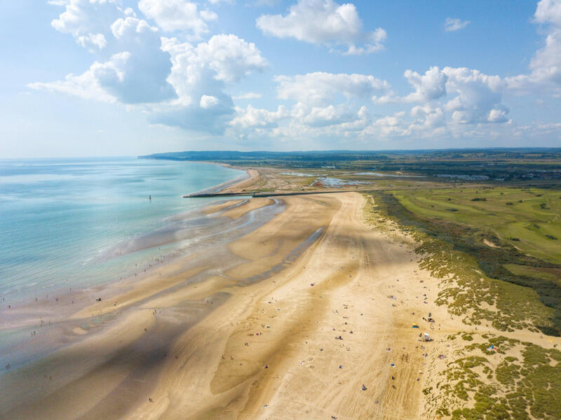 Craving Ultimate Tranquility? Wizz Air Crowns Camber Sands the Perfect European Beach Paradise for UK Travelers