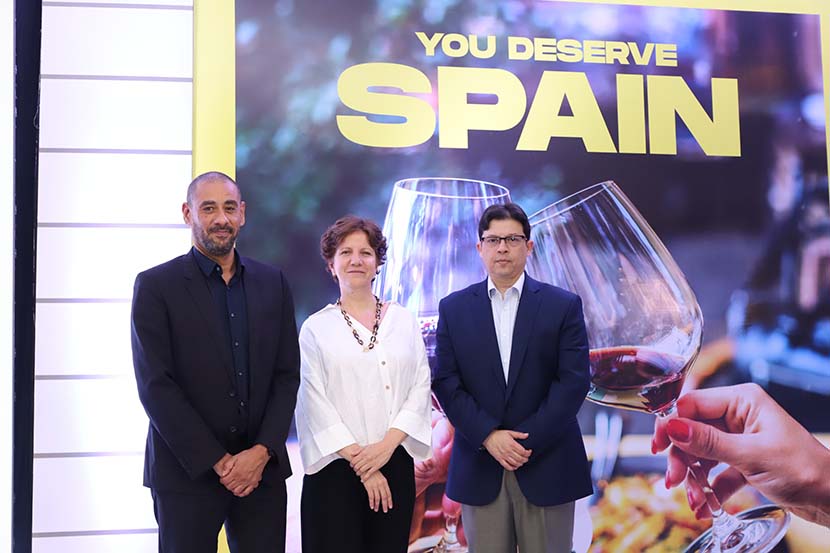 Visa Partners with The Bicester Collection and Tourism Office of Spain to Enhance Luxury Shopping Experiences for Affluent Travelers