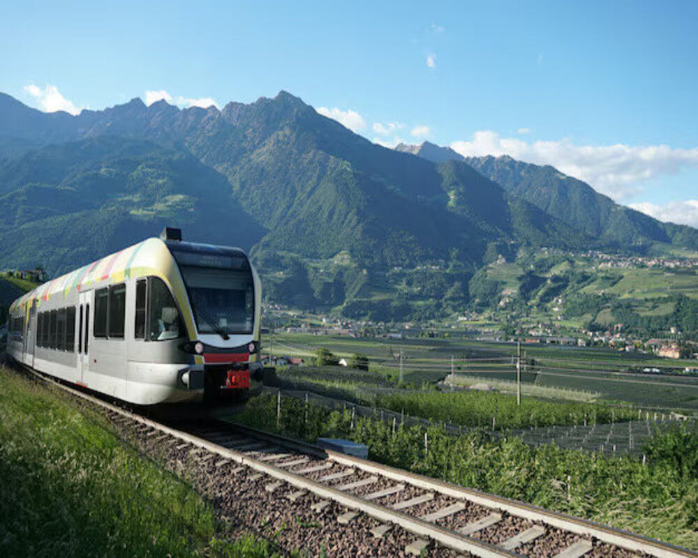 Switzerland Sets A New Sustainability Standard With Solar-Powered Railways – Travel And Tour World