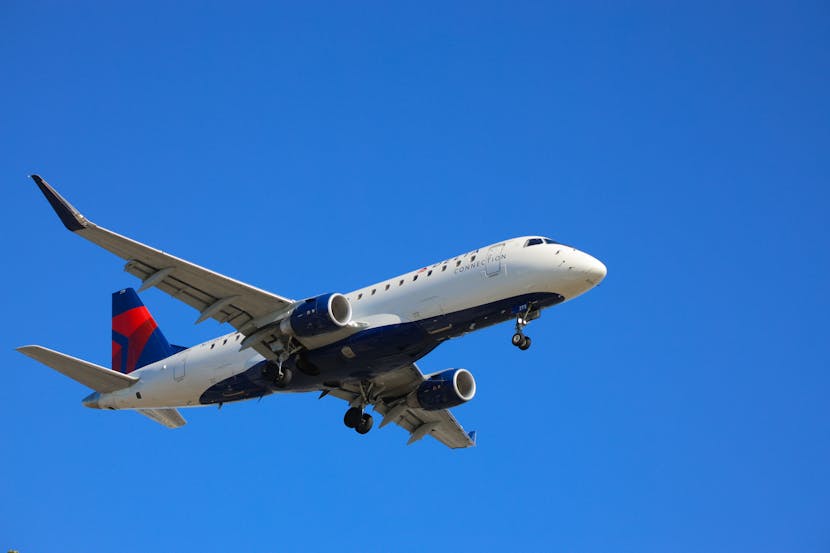 Stowaway Sneaks onto Delta Airlines Flight from New York to Paris: A Security Breach and Investigations Underway