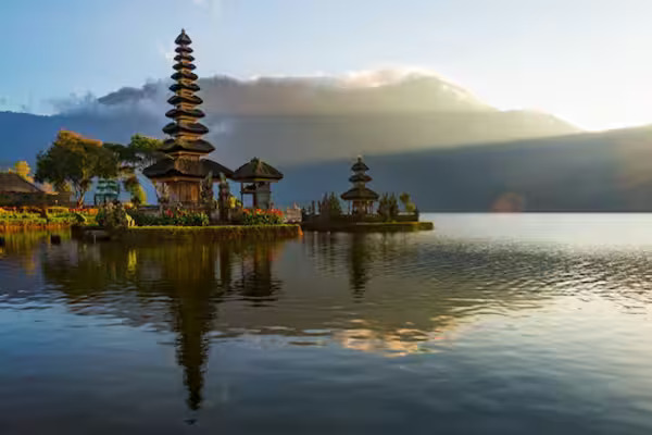 Bali’s Dramatic Airfare Reduction Unleashes New Itinerary Choices For Leisure Travelvers and Nomads