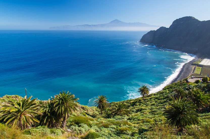 Canary Islands face scorching weather, UK Foreign Office issues new alert – Travel And Tour World