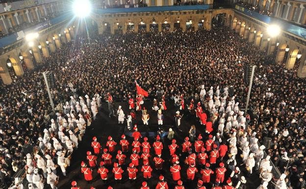 This Unique Religious Festival in Spanish Coastal City, San Sebastian Allures More Than International Tourists