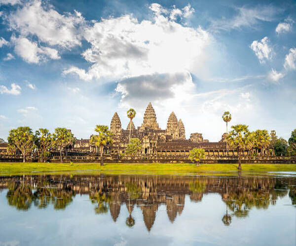 Cambodia Rolls Out Innovative BAKONG Tourists App, Redefining VISA Payment Solutions For Visitors