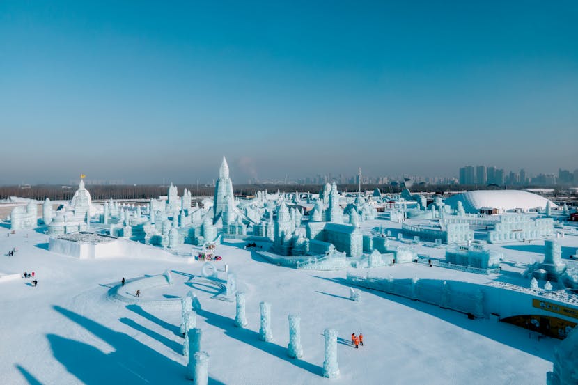 How More Than Four Million Tourists from Japan, South Korea, Russia, Germany, France, UK, North America, Canada, Australia and Africa Come to Harbin Ice Festival in China, Boosting Travel Industry – Travel And Tour World